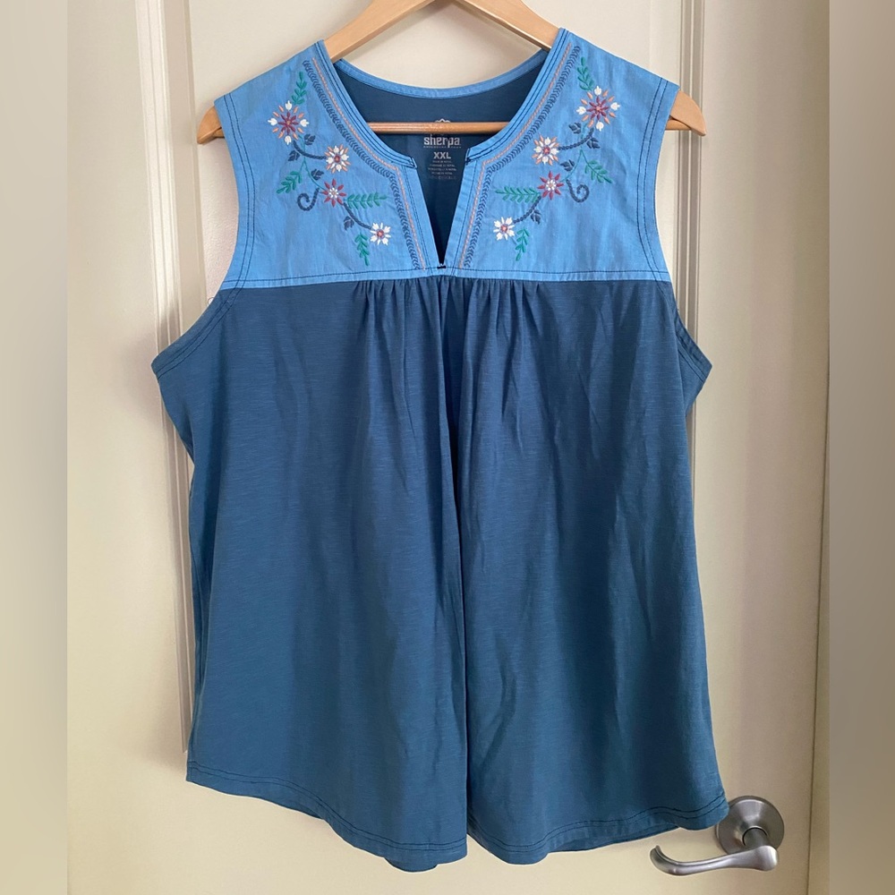 Floral Embroidered Sleeveless Top in Blue